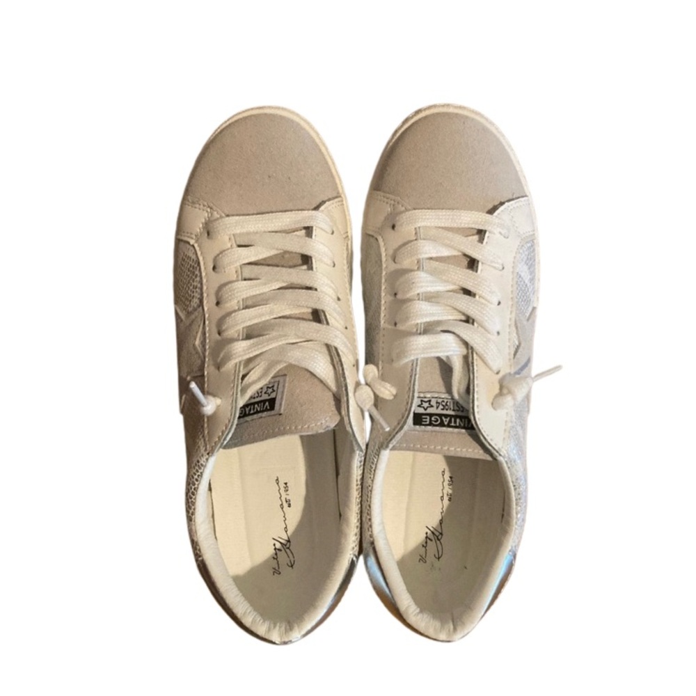 SOLD - NWOT VINTAGE HAVANA SNEAKERS SIZE 8 - Picture 2 of 9